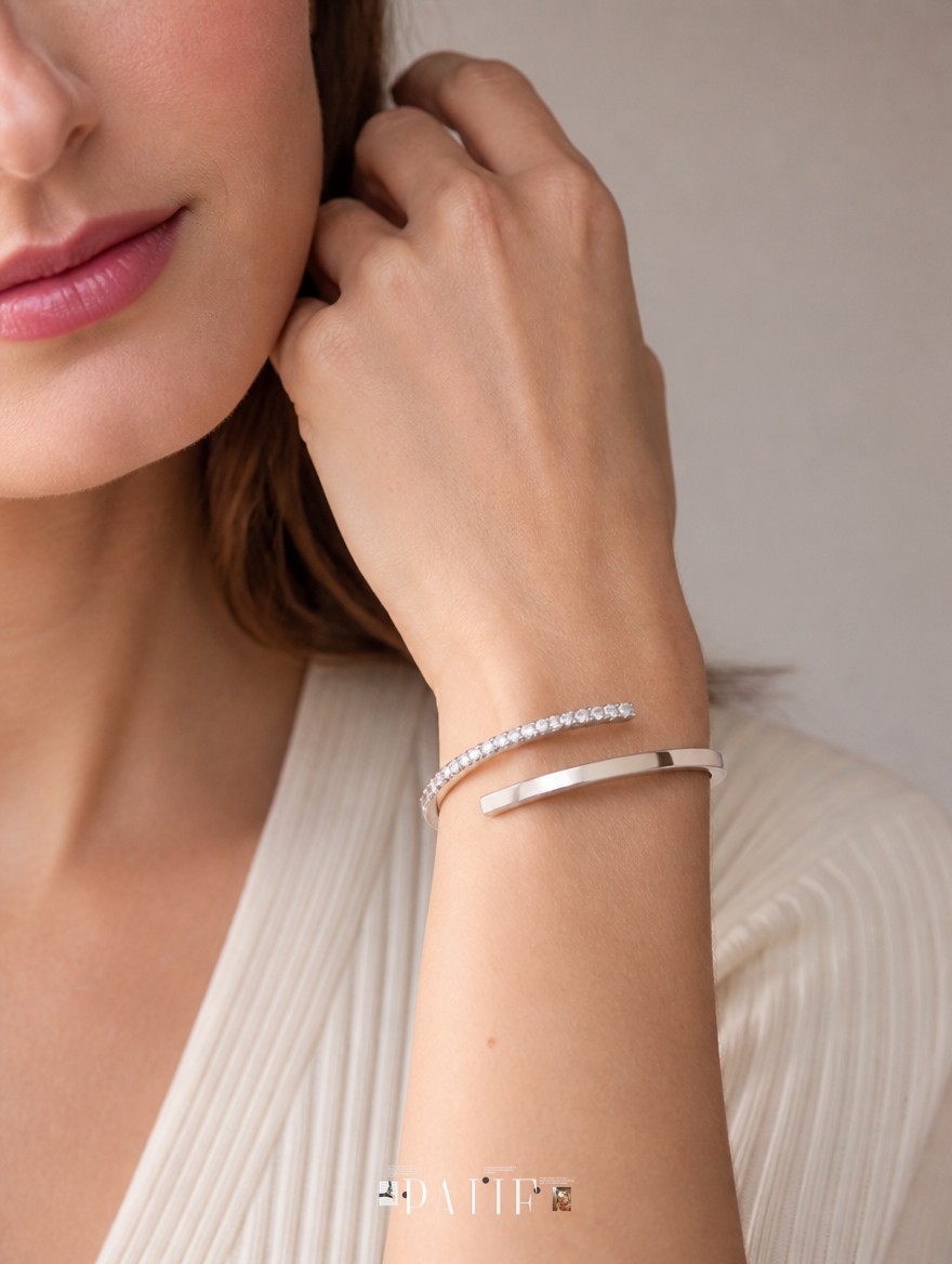 Etoile Bangle