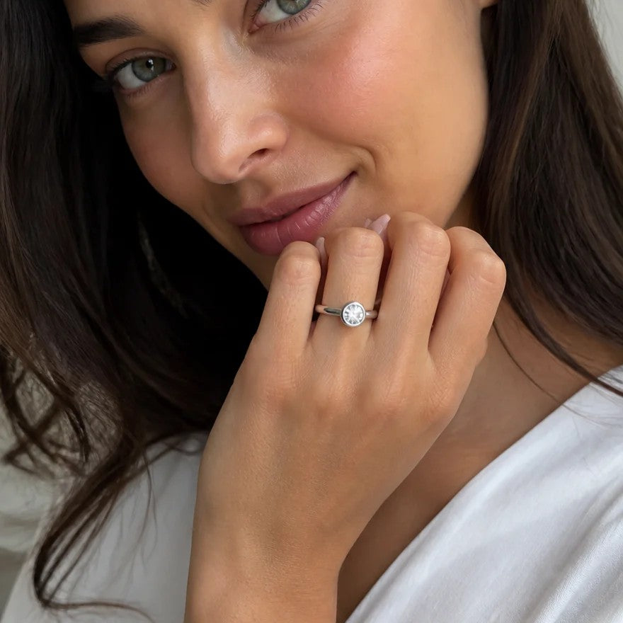 Minuit Bezel Ring